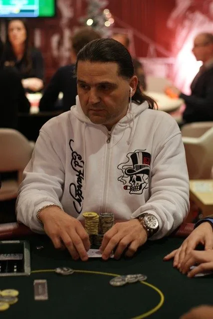 V. Karres | 2009/12 - VIP Days X-Mas Edition - 1000 eu Main Event