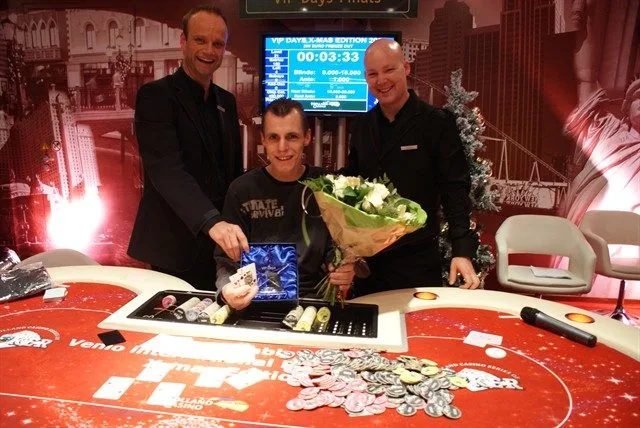 © 2026 Pokercity | De Winnaar | 2009/12 - VIP Days X-Mas Edition - 300 eu NLHE FO De Winnaar | 2009/12 - VIP Days X-Mas Edition - 300 eu NLHE FO