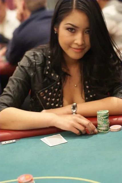 Bui Ohn | 2010/01 - Dom Classics - 400 eu NLHE Bounty