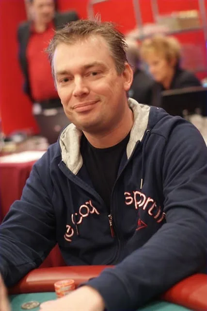 © 2026 Pokercity | Brent de Bruin | 2010/01 - Dom Classics - 200 NL RB+AO Brent de Bruin | 2010/01 - Dom Classics - 200 NL RB+AO