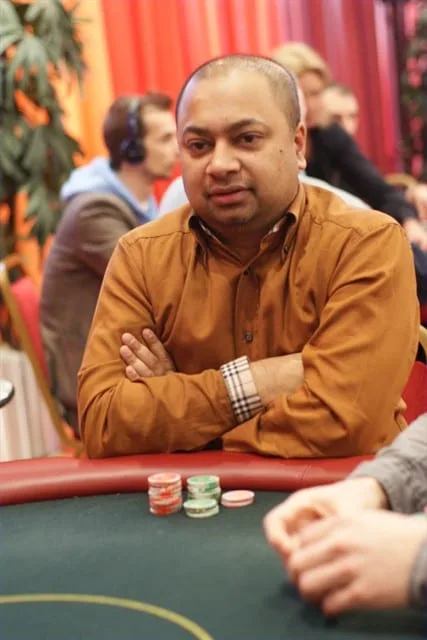 Steven Razab Sekh | 2010/01 - Dom Classics - 300 eu PL HE/PL Omaha