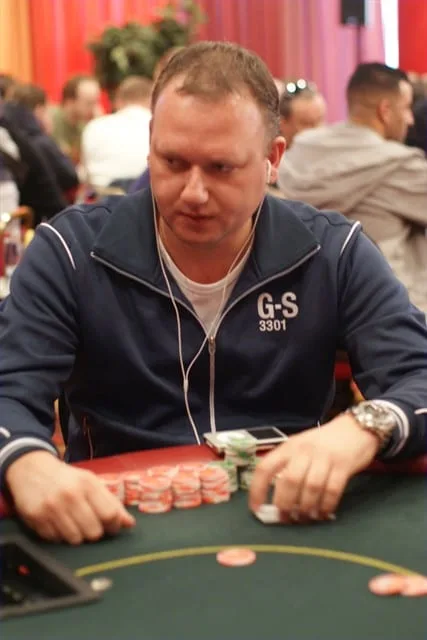 © 2026 Pokercity | Marc Streur | 2010/01 - Dom Classics - 300 eu PL HE/PL Omaha Marc Streur | 2010/01 - Dom Classics - 300 eu PL HE/PL Omaha