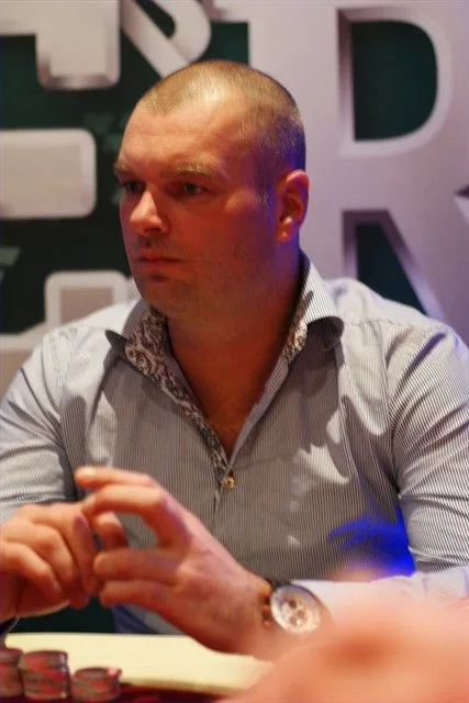 © 2026 Pokercity | Alain Vonk | 2010/01 - Dom Classics - 300 eu PL HE/PL Omaha Alain Vonk | 2010/01 - Dom Classics - 300 eu PL HE/PL Omaha
