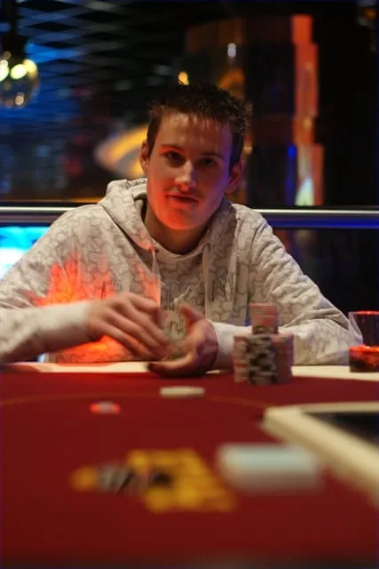 © 2026 Pokercity | Maurits Blom | 2010/01 - Dom Classics - 300 eu PL HE/PL Omaha Maurits Blom | 2010/01 - Dom Classics - 300 eu PL HE/PL Omaha