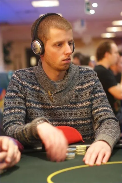 Bas van den Brink | 2010/03 - VIP Days Venlo F.O. Edition - 300 eu NLHE FO