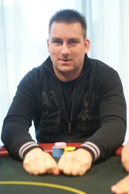 Wiiliam Scharlaeckens | 2010/04 - Rotterdam Easter Series of Poker - 400 eu Bounty NLHE F.O.