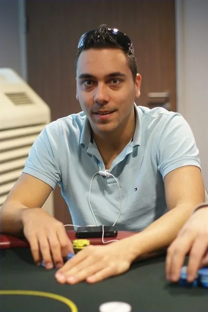 © 2026 Pokercity | Gerard van Veen | 2010/04 - Rotterdam Easter Series of Poker - 400 eu Bounty NLHE F.O. Gerard van Veen | 2010/04 - Rotterdam Easter Series of Poker - 400 eu Bounty NLHE F.O.