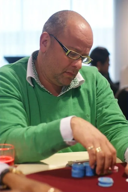 Frank Koomen | 2010/04 - Rotterdam Easter Series of Poker - 400 eu Bounty NLHE F.O.