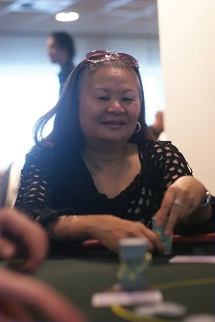 Tsai Chen | 2010/04 - Rotterdam Easter Series of Poker - 1000 eu Main Event HE F.O.