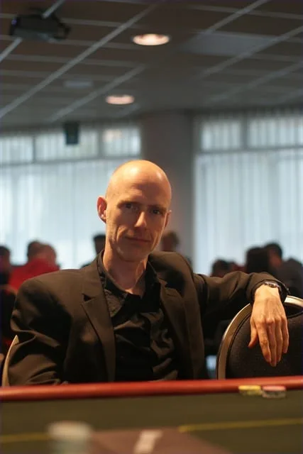 Krieno Zandinga | 2010/04 - Rotterdam Easter Series of Poker - 1000 eu Main Event HE F.O.