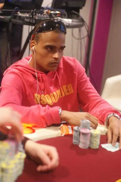 Diego Best | 2010/04 - Rotterdam Easter Series of Poker - 1000 eu Main Event HE F.O.