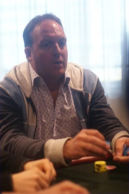 Yven Poortinga | 2010/04 - Rotterdam Easter Series of Poker - 300 eu NLHE F.O.