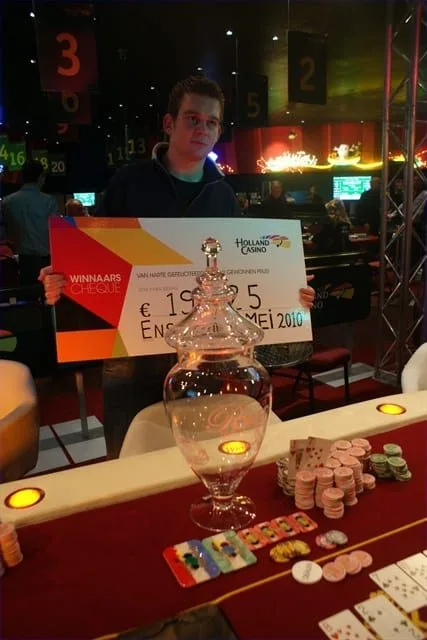 Mark Vehoff | 2010/05 - Twente Classics Enschede - 500 eu NLHE F.O.