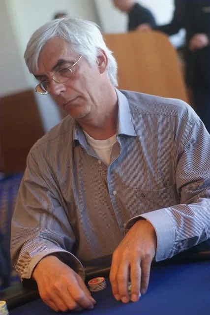 Robert van den Brom | 2010/05 - North Sea Poker Classics - 1000 eu Main Event HE F.O.