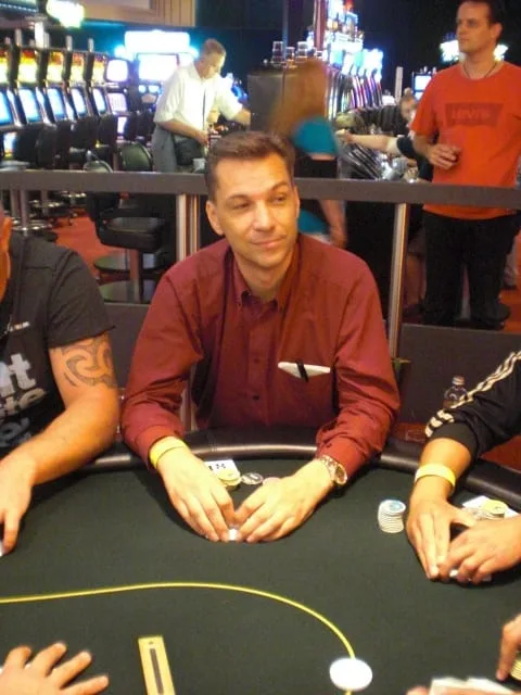 Yves Moulin | 2010/07 - VIP Days Holiday Edition - 1000 eu NLHE FO Main Event