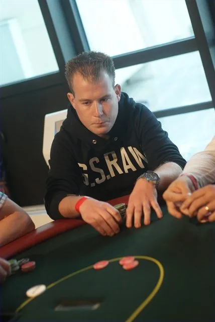 Ken Zelissen | 2010/09 - Valkenburg EUregio Poker Challenge - 400 eu NL HE FO