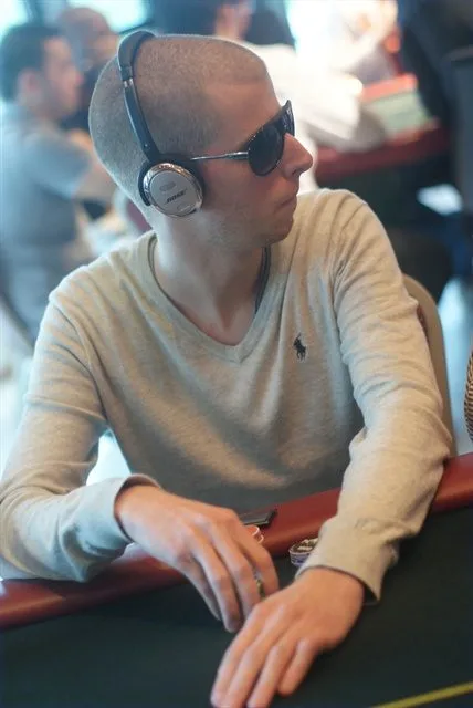 Bas van den Brink | 2010/09 - Valkenburg EUregio Poker Challenge - 400 eu NL HE FO