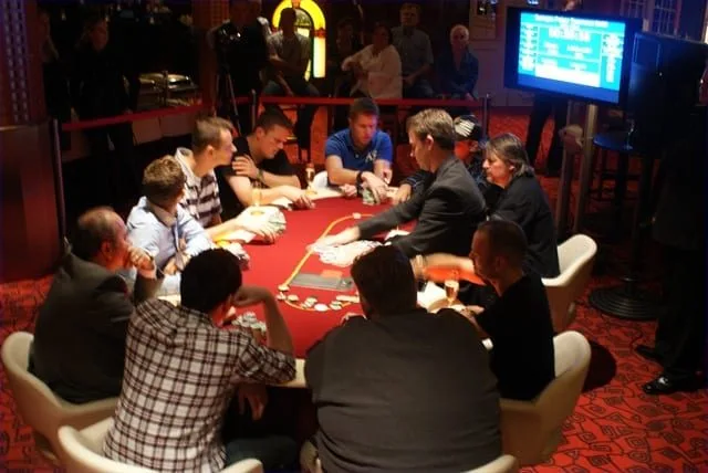 De finaletafel | 2010/09 - Valkenburg EUregio Poker Challenge - 400 eu NL HE FO