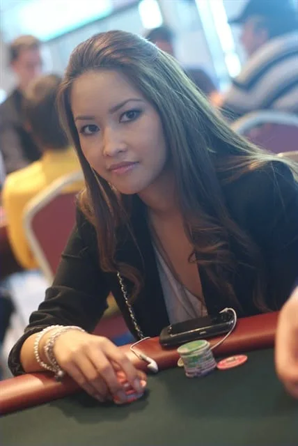 Oahn Bui | 2010/09 - Valkenburg EUregio Poker Challenge - 750 eu NL HE FO