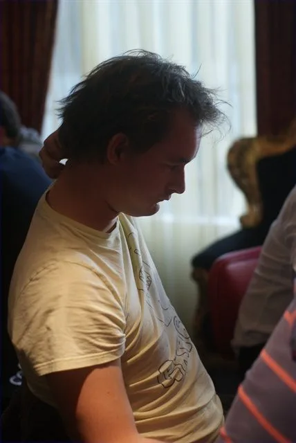 Brummelhuis | 2010/10 - Light Town Poker Tournament - 500 eu NLHE F.O. Main Event