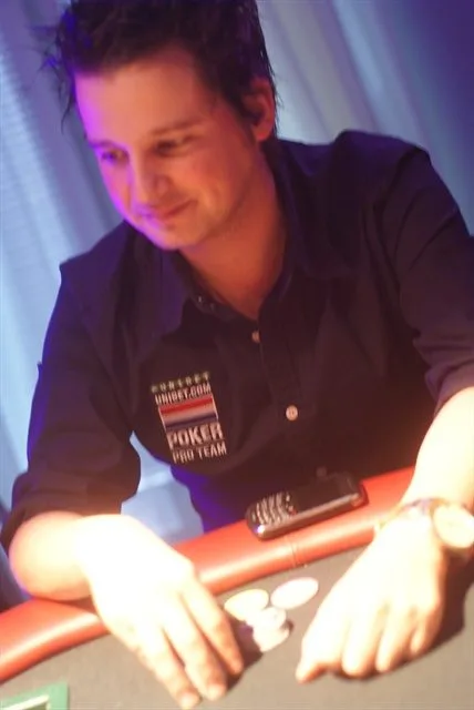 © 2026 Pokercity | Paul Valkenburg | 2010/10 - Dutch Open - Dutch Open 2010 1000 eu NLHE FO Paul Valkenburg | 2010/10 - Dutch Open - Dutch Open 2010 1000 eu NLHE FO