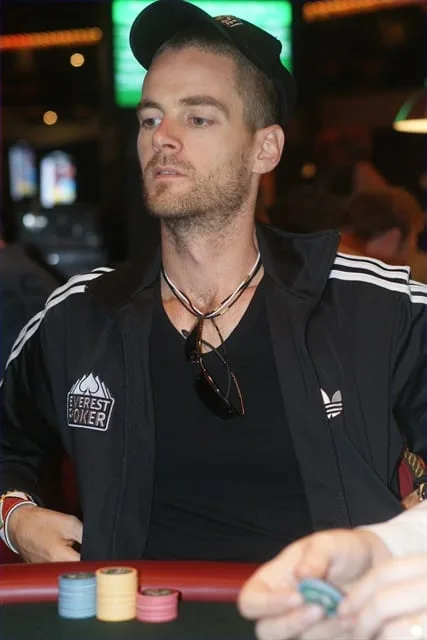 Steven van Zadelhoff | 2010/11 - Master Classics of Poker - 01 - 1500 eu NLHE FO