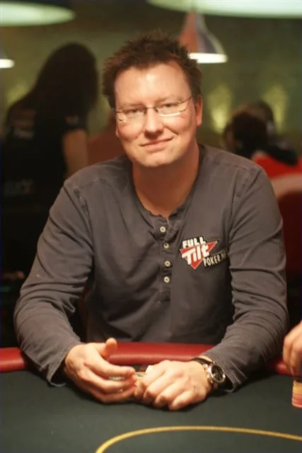 Johan Storakers | 2010/11 - Master Classics of Poker - 01 - 1500 eu NLHE FO