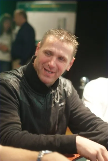 Tonnie | 2010/11 - Master Classics of Poker - 01 - 1500 eu NLHE FO