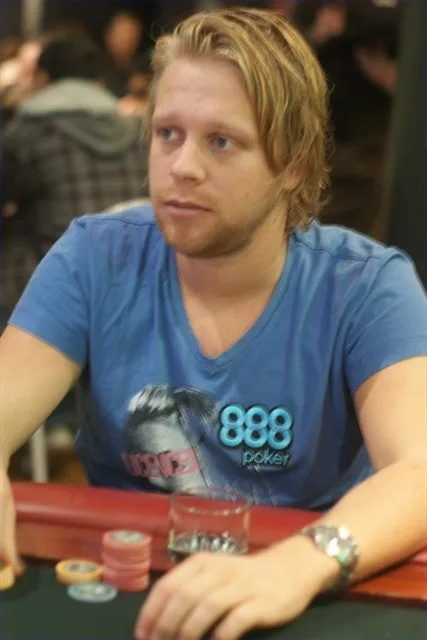 Patrick Koster | 2010/11 - Master Classics of Poker - 01 - 1500 eu NLHE FO