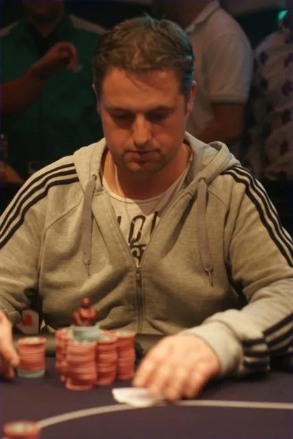 Uytendaal | 2010/11 - Master Classics of Poker - 01 - 1500 eu NLHE FO