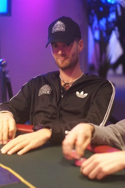 Steven van Zadelhoff | 2010/11 - Master Classics of Poker - 02 - 800 eu Bounty NLHE