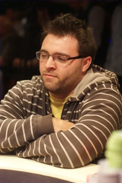 Pat Blye | 2010/11 - Master Classics of Poker - 02 - 800 eu Bounty NLHE