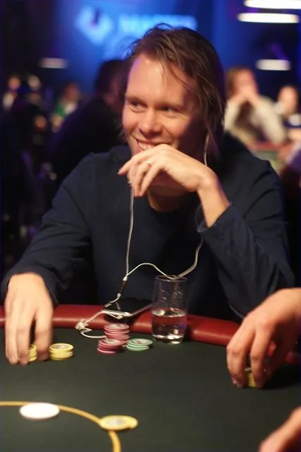 Ian Somers | 2010/11 - Master Classics of Poker - 03 - 500 eu NLHE FO