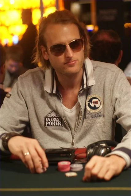 © 2026 Pokercity | Sijbrand Maal | 2010/11 - Master Classics of Poker - 04 - 6000 eu MAIN EVENT Sijbrand Maal | 2010/11 - Master Classics of Poker - 04 - 6000 eu MAIN EVENT