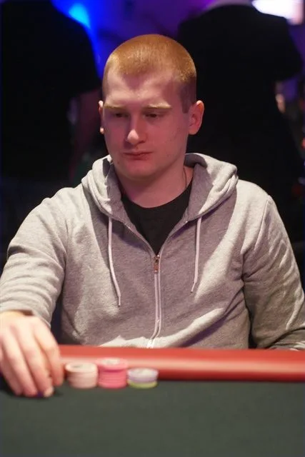 © 2026 Pokercity | Gustav Ekerot | 2010/11 - Master Classics of Poker - 04 - 6000 eu MAIN EVENT Gustav Ekerot | 2010/11 - Master Classics of Poker - 04 - 6000 eu MAIN EVENT