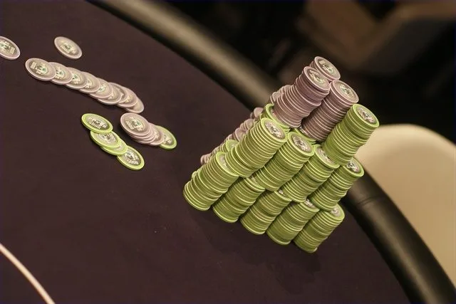 Heads Up startstack Bjerkmann 1.961m | 2010/11 - Master Classics of Poker - 04 - 6000 eu MAIN EVENT
