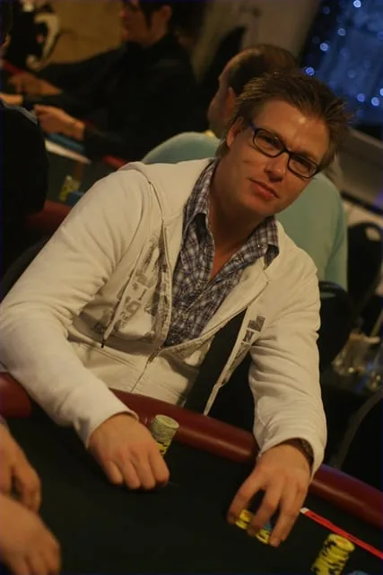 Dennis van den Boer | 2010/11 - Breda Series of Poker - 1000 eu NLFO Main Event