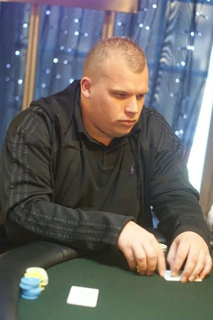 Deventer16 | 2010/11 - Breda Series of Poker - 1000 eu NLFO Main Event