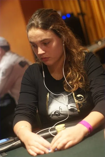 Priscilla Hucke | 2010/12 - VIP Days X-Mas Edition - 1000 eu Main Event
