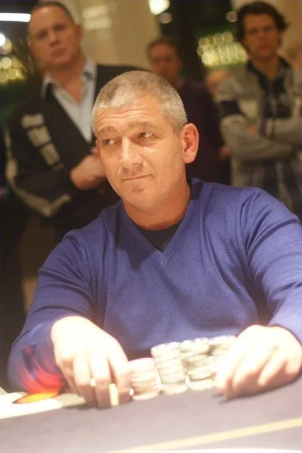 Max Kruis | 2010/12 - VIP Days X-Mas Edition - 1000 eu Main Event