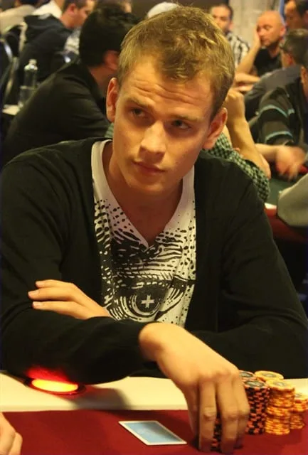 Rutger Hennen | 2011/10 - Breda Series of Poker - 500 eu NLHE FO