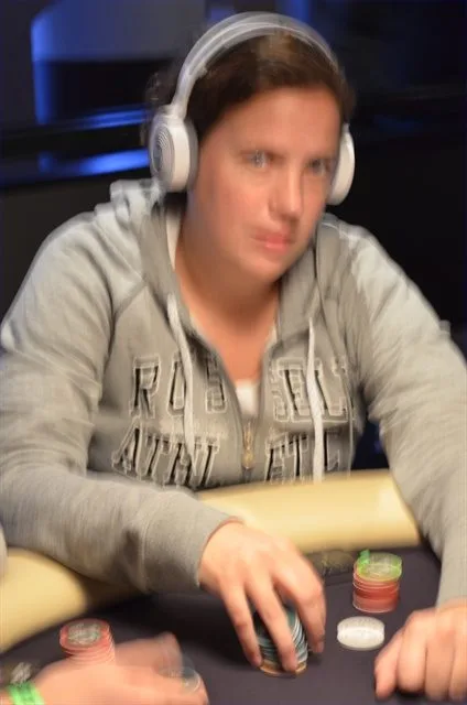© 2026 Pokercity | Wendy van Veenendaal | 2011/11 - Master Classics of Poker - 01 - 1.500 eu NLHE FO Wendy van Veenendaal | 2011/11 - Master Classics of Poker - 01 - 1.500 eu NLHE FO