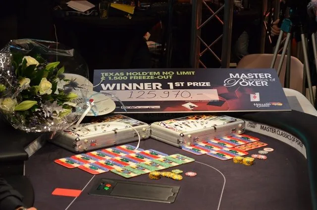 NULL | 2011/11 - Master Classics of Poker - 01 - 1.500 eu NLHE FO