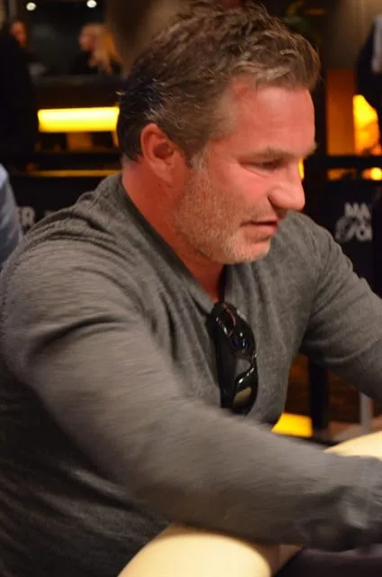 Dennis Grishaver | 2011/11 - Master Classics of Poker - 03 - 800 eu NLHE FO