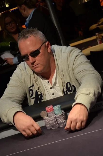 Leon van Cruchten | 2011/11 - Master Classics of Poker - 03 - 800 eu NLHE FO