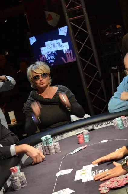 © 2026 Pokercity | Adele Bruijn | 2011/11 - Master Classics of Poker - 03 - 800 eu NLHE FO Adele Bruijn | 2011/11 - Master Classics of Poker - 03 - 800 eu NLHE FO