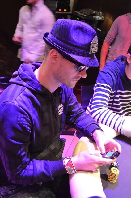 Steven van Zadelhoff | 2011/11 - Master Classics of Poker - 04 - 10.000 High Roller