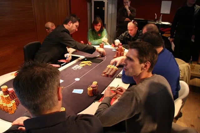 Finaletafel met Joost Oosterink | 2011/12 - EUregio Poker Challenge Winter Edition - 750 EU Main Event