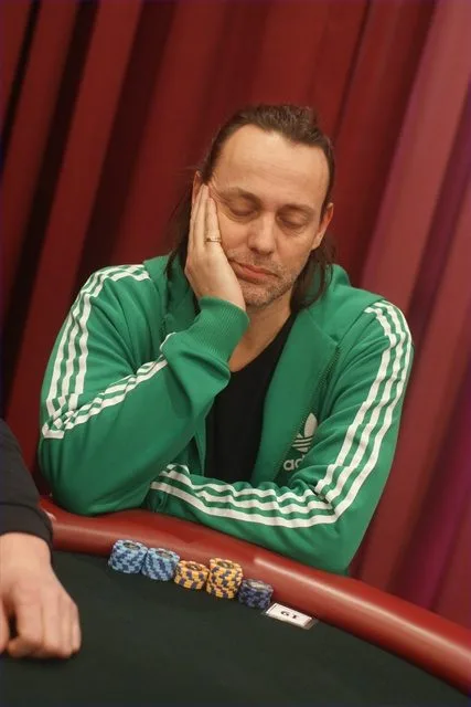 Hugo Borst | 2011/01 - Dom Classics - 700eu NLHE FO
