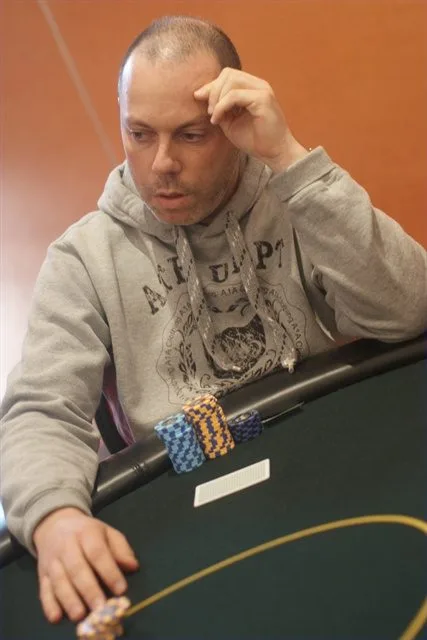 © 2026 Pokercity | Nicky Roeg | 2011/01 - Dom Classics - 700eu NLHE FO Nicky Roeg | 2011/01 - Dom Classics - 700eu NLHE FO